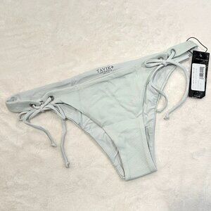 NWT Tavik Ricci Bottom Glossy Pique Adjustable Tie Sides in Light Blue - Medium